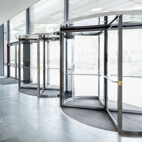 Вращающиеся двери